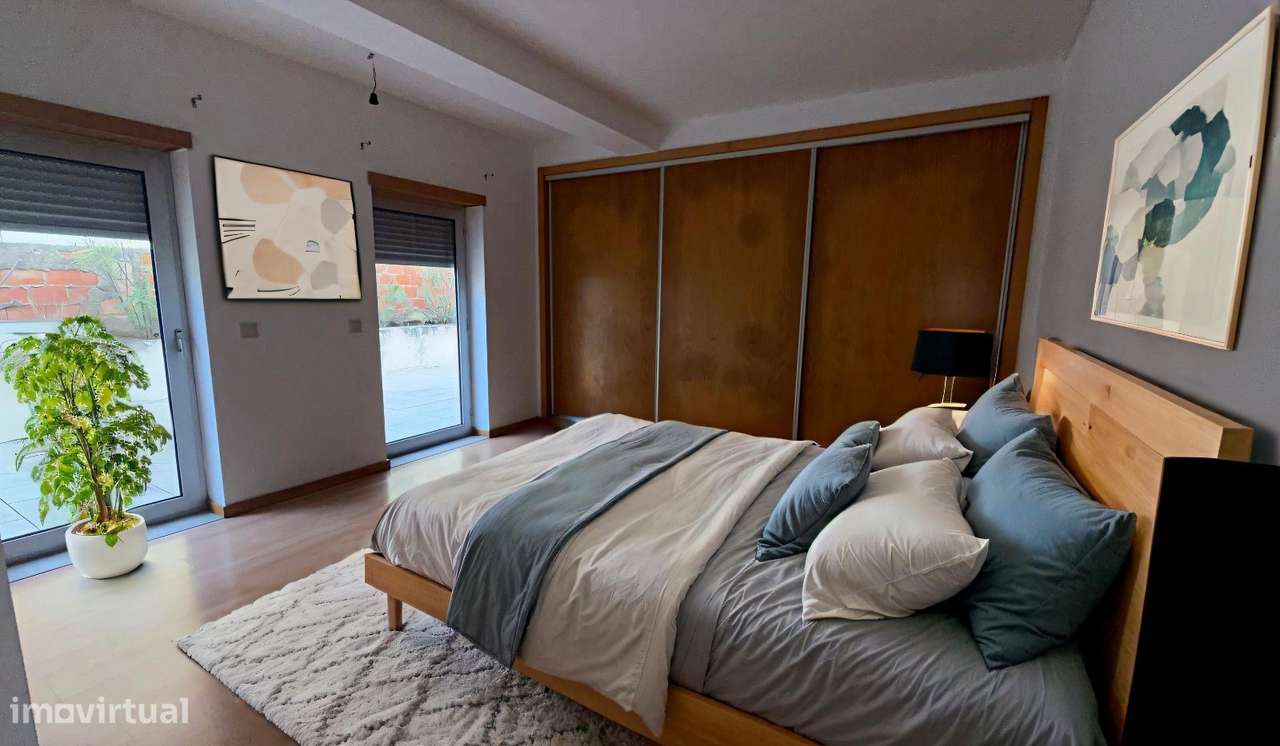 Apartamento T1 com parqueamento. Perto da praia. Prédio com piscina - Grande imagem: 4/18