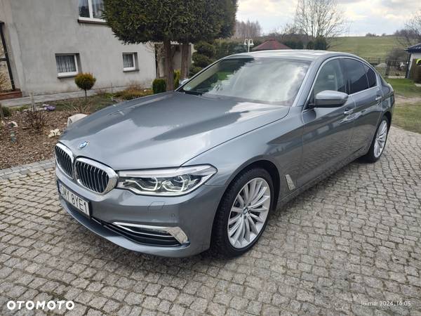 BMW Seria 5 525d Luxury Line sport - 10