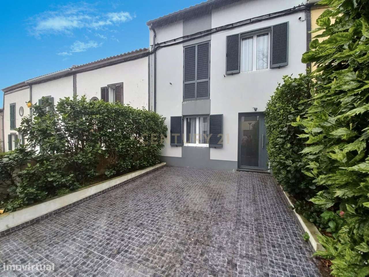 Excelente Moradia T3 na Freguesia de São Pedro – Ponta Delgada - Grande imagem: 2/24