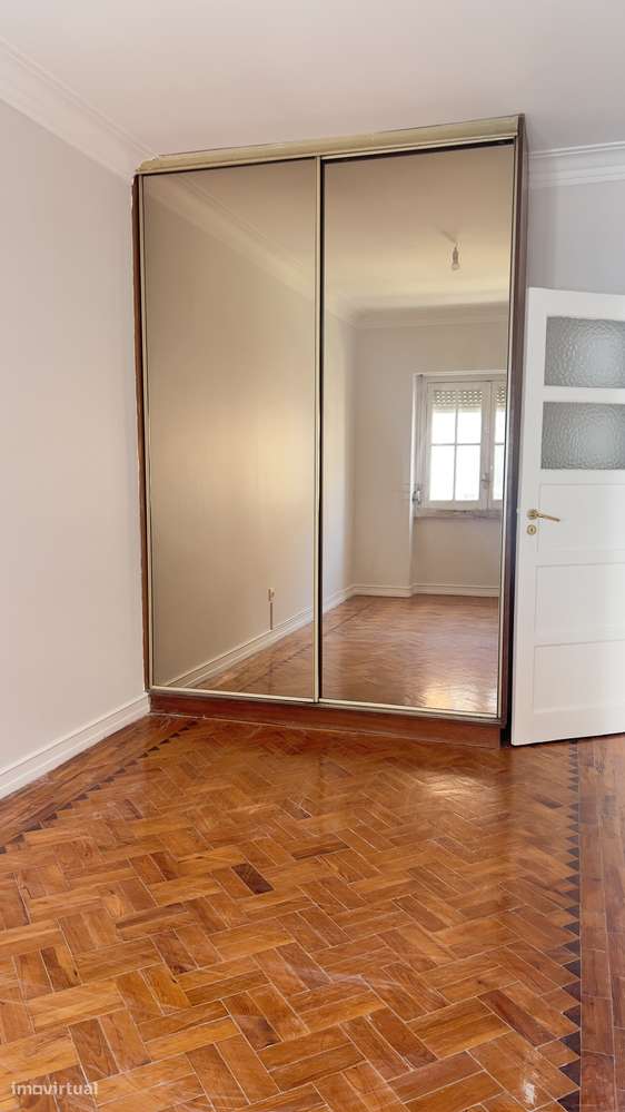 Apartamento T2 Benfica-9
