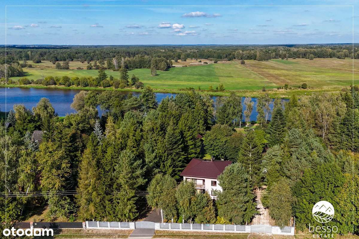 80 KM OD PAŁACU KULTURY. Posesja z bezpośrednim dostępem do rzeki.-18