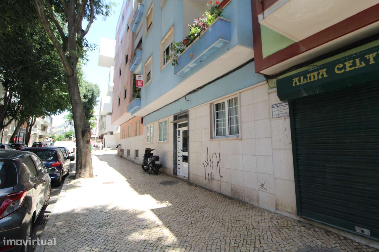 1º Andar em Algés-15