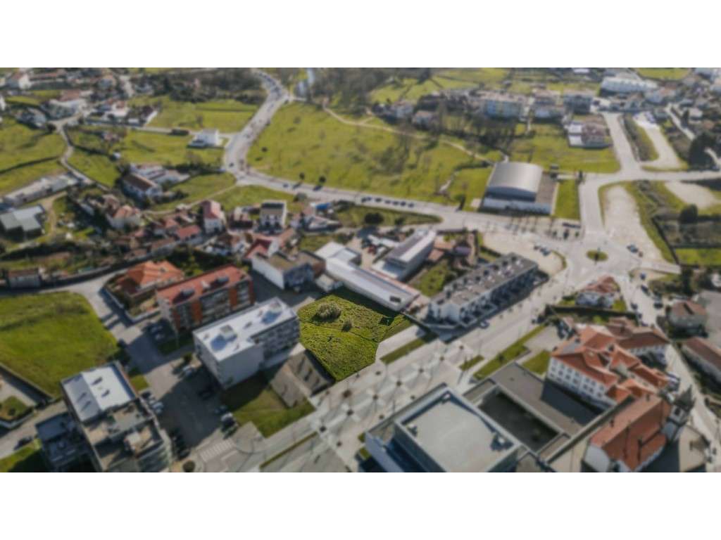 Lote para Prédio em Freamunde-6