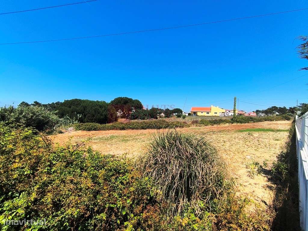 Ericeira - Seixal - Terreno com estudo para 5 moradias isoladas-14