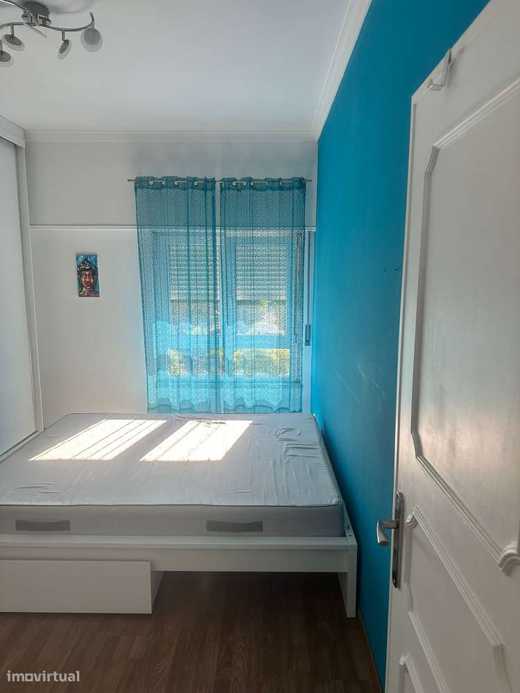 Apartamento T2 semi-mobilado para arrendar em Alfragide - Grande imagem: 3/15