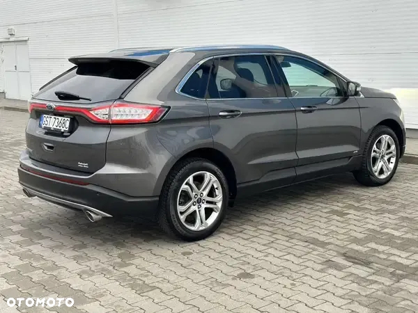 Ford EDGE 2.0 TDCi Twin-Turbo 4WD Titanium - 11