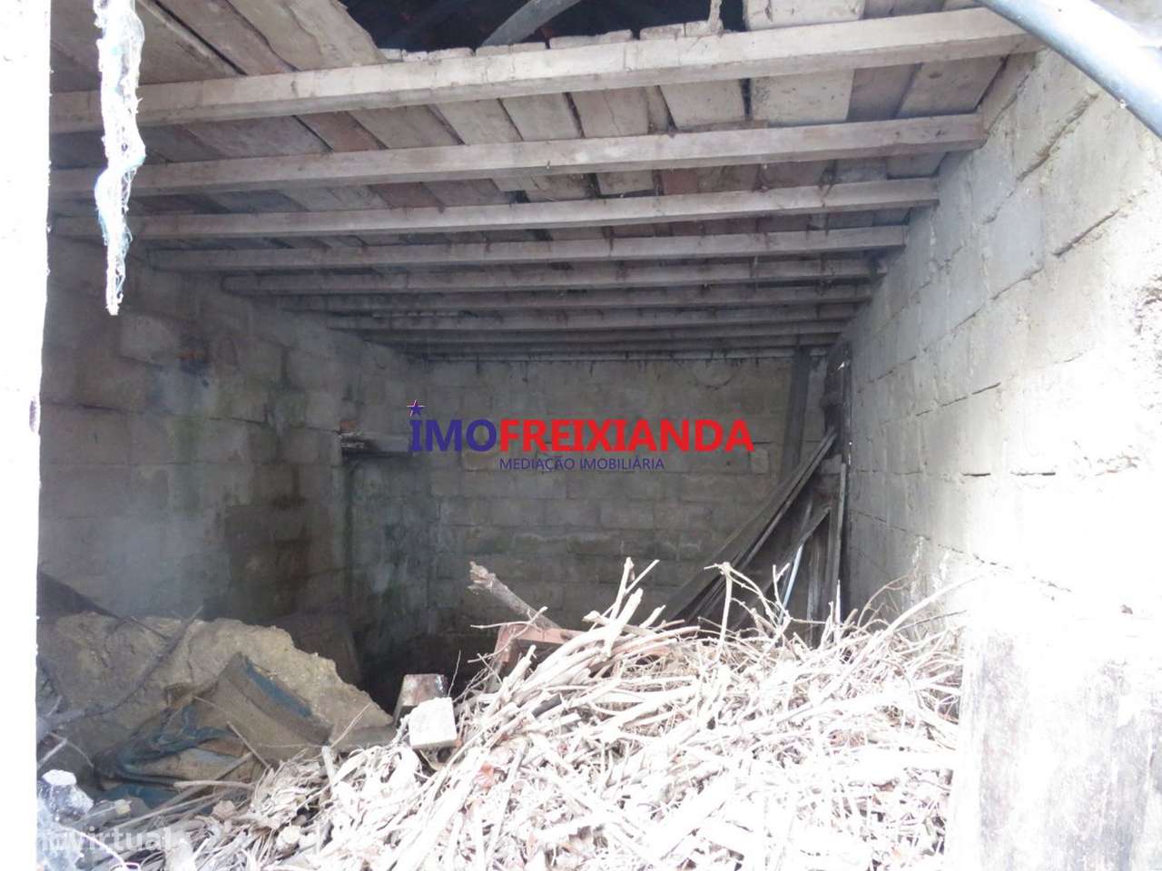 Moradia T2 - Casal dos Bernardos - Grande imagem: 5/29