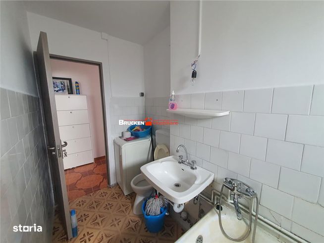 Apartament cu 2 camere de vanzare-7