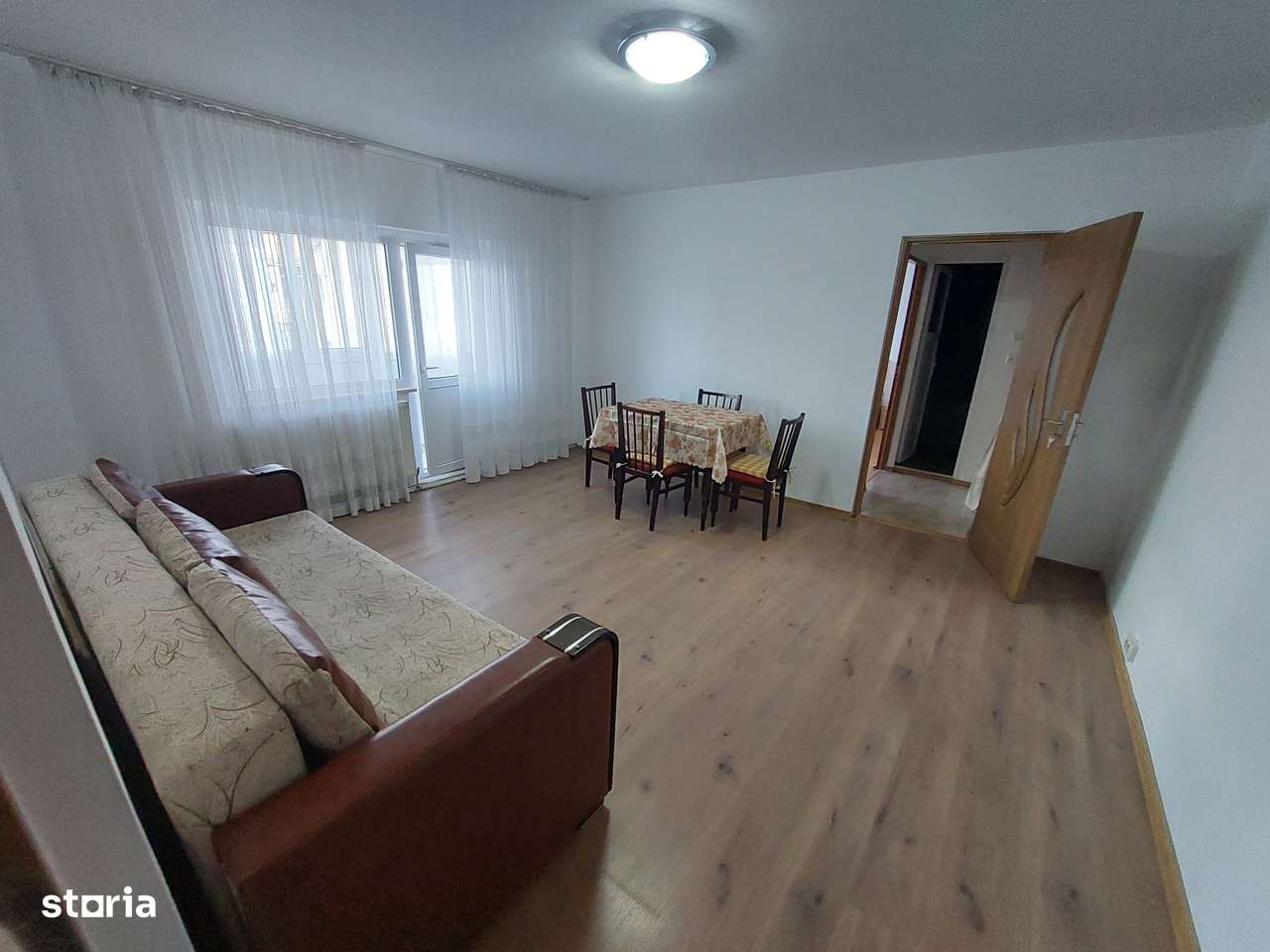 Apartament 2 Camere Centru Piata ET.3 Chirie 1.400 lei lunar - Imagine principală: 4/12