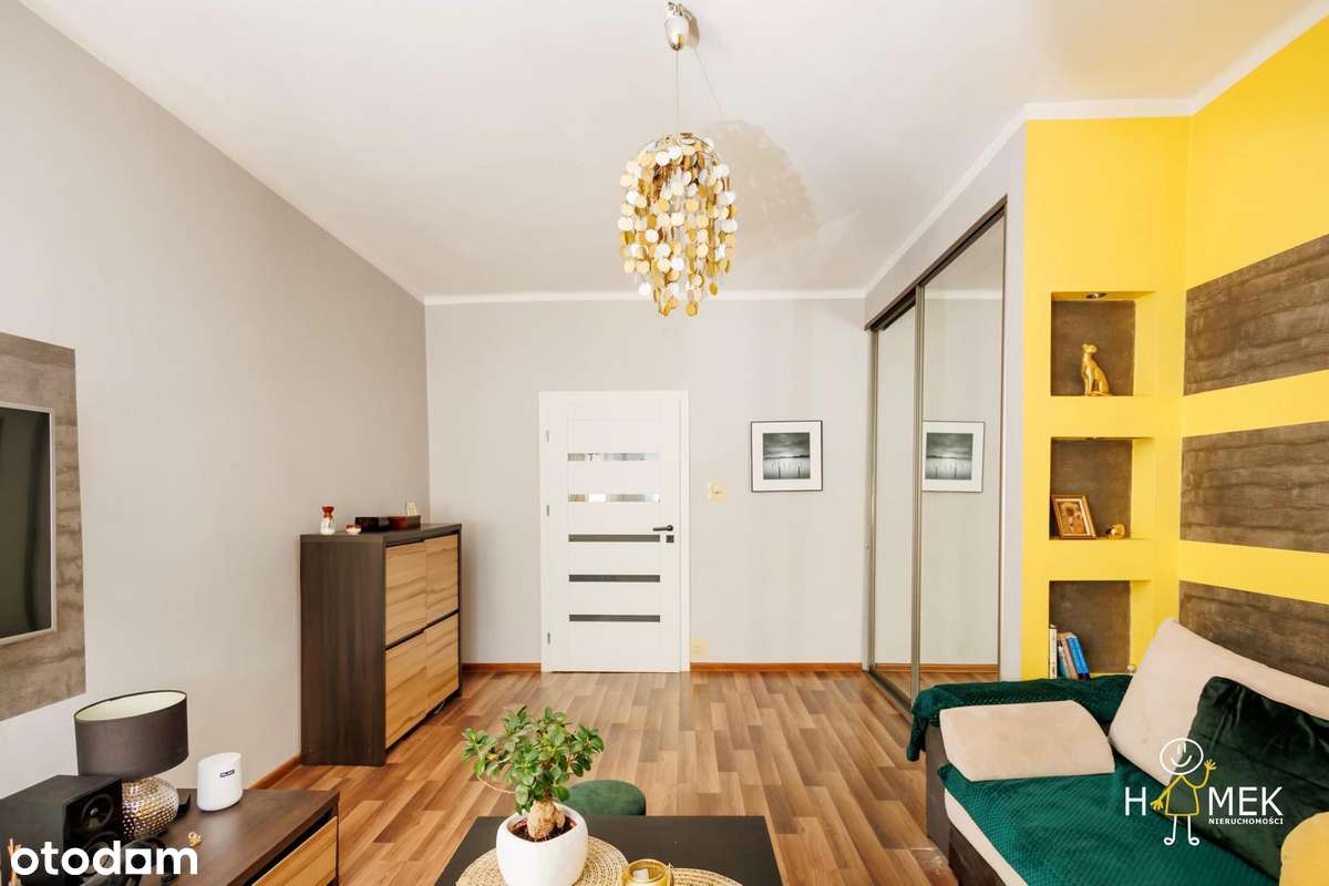 Idealne na Inwestycje lub Wygodne Życie! M3 W Samym Centrum/Obok WSB!-0