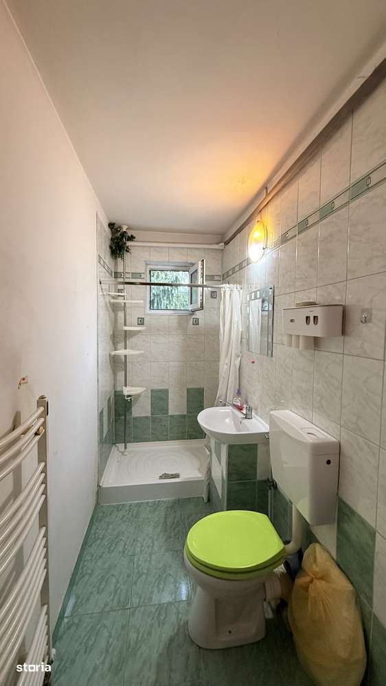 Vand apartament cu 2 camere in Cartierul Dambu-1