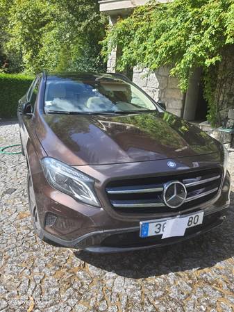 Mercedes-Benz GLA 220 CDi 4-Matic - 1