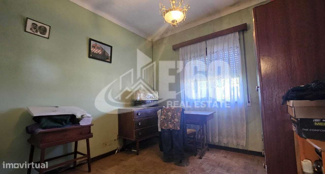 MORADIA TÉRREA COM 4 FRENTES E TERRENO DE 2.375M2 PARAMOS-8