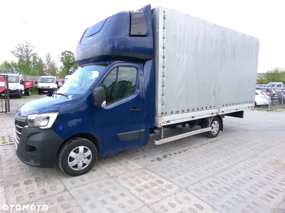 Renault Master 2021