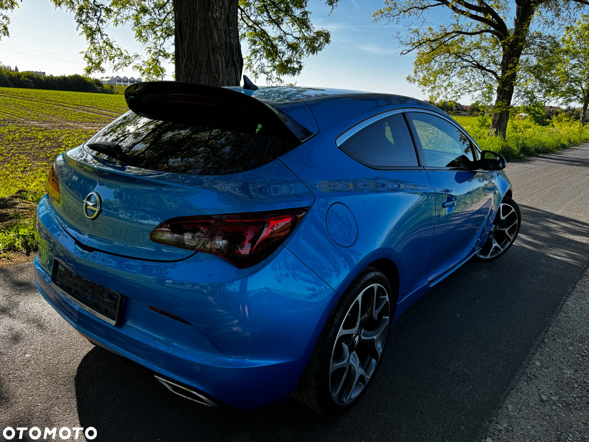 Opel Astra IV GTC OPC - 4