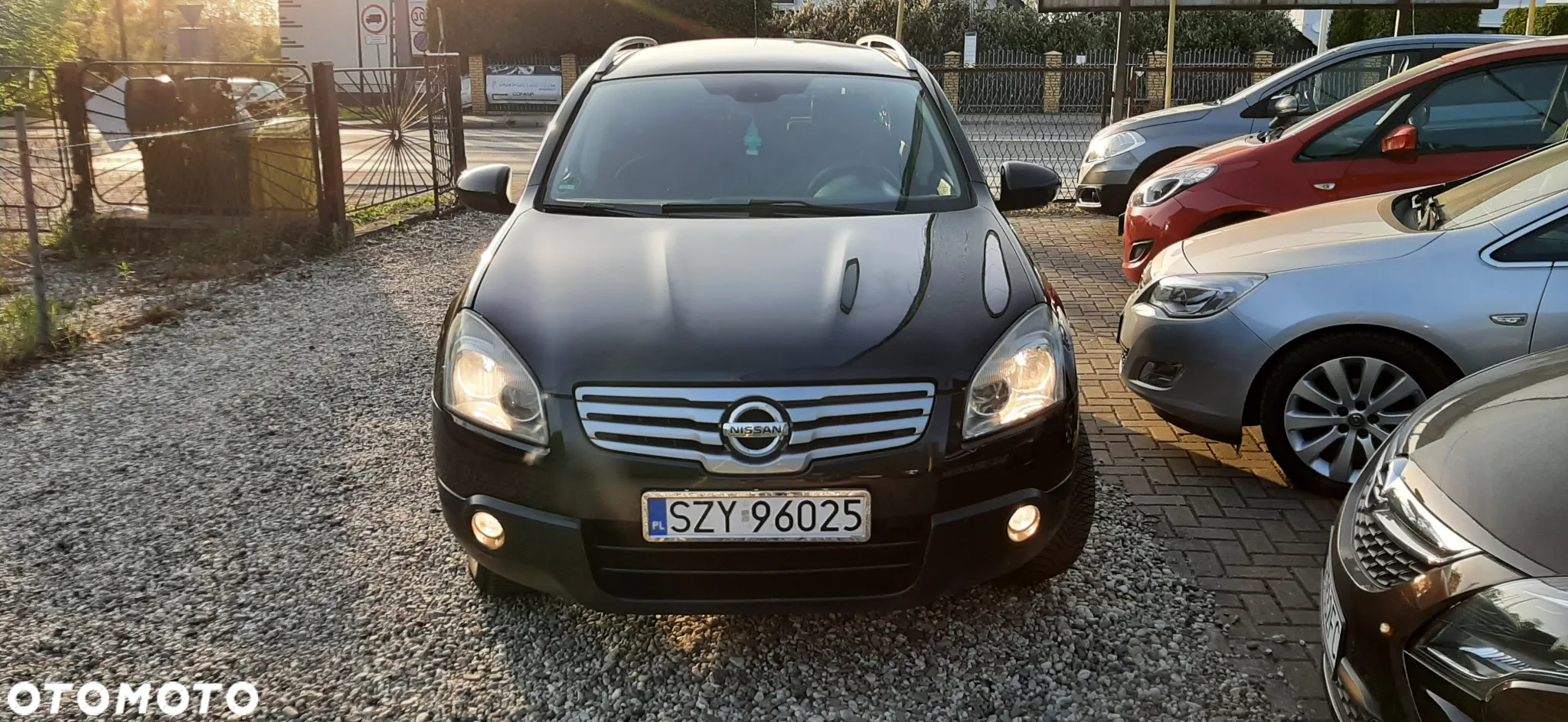 Nissan Qashqai+2 2.0 Tekna - 21