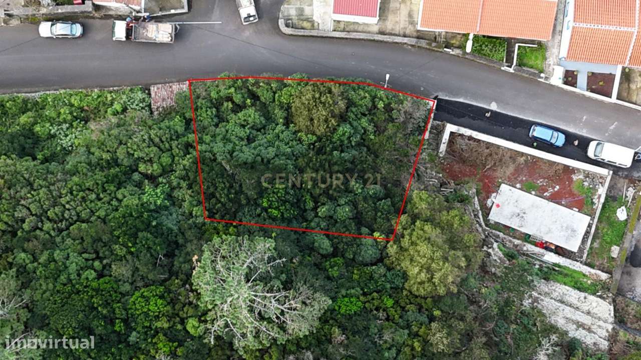 Terreno para Construção nos Biscoitos com Vista Mar-4