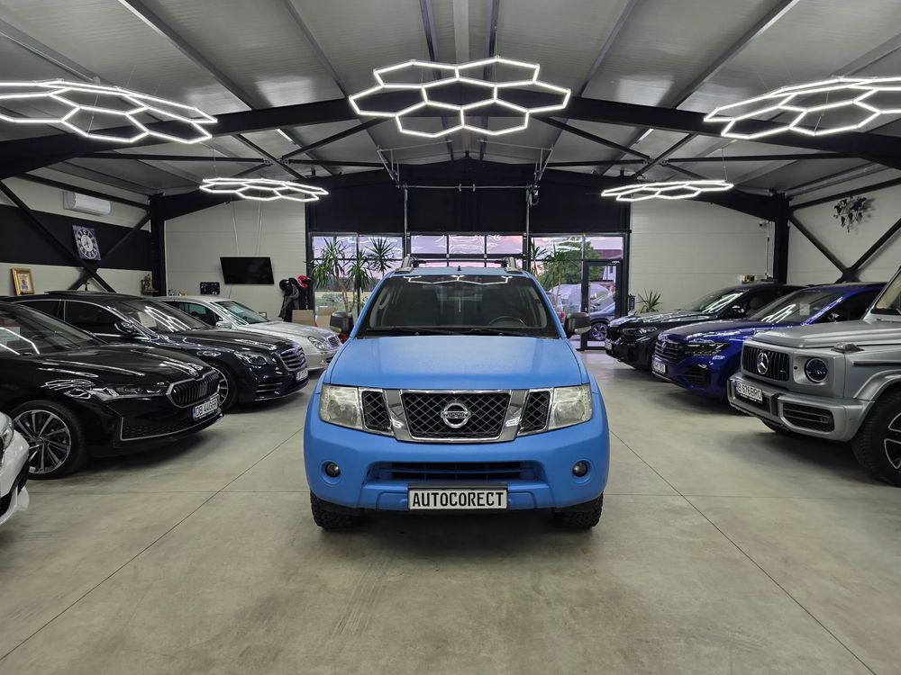 Nissan Navara 2.5 dCi DPF 4X4 Double Cab LE 2012