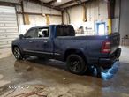 Dodge RAM 1500 5.7 4x4 - 6