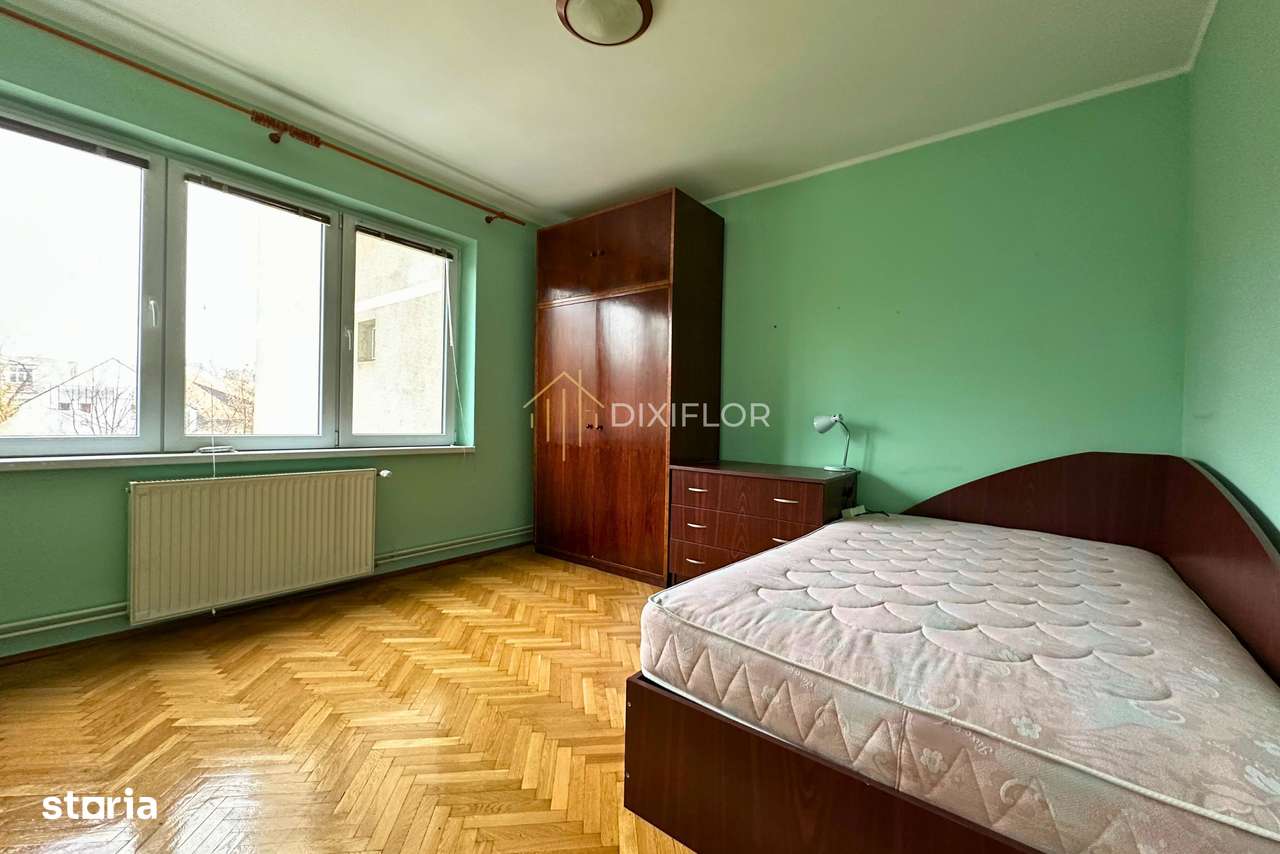 Apartament ultracentral cu 3 camere | Piața Victoriei | 450 € - Imagine principală: 3/15