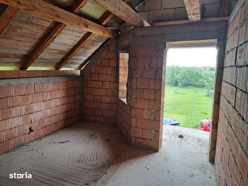 Vand casa cu teren 572 mp, Reghin, Mures - Imagine principală: 4/5