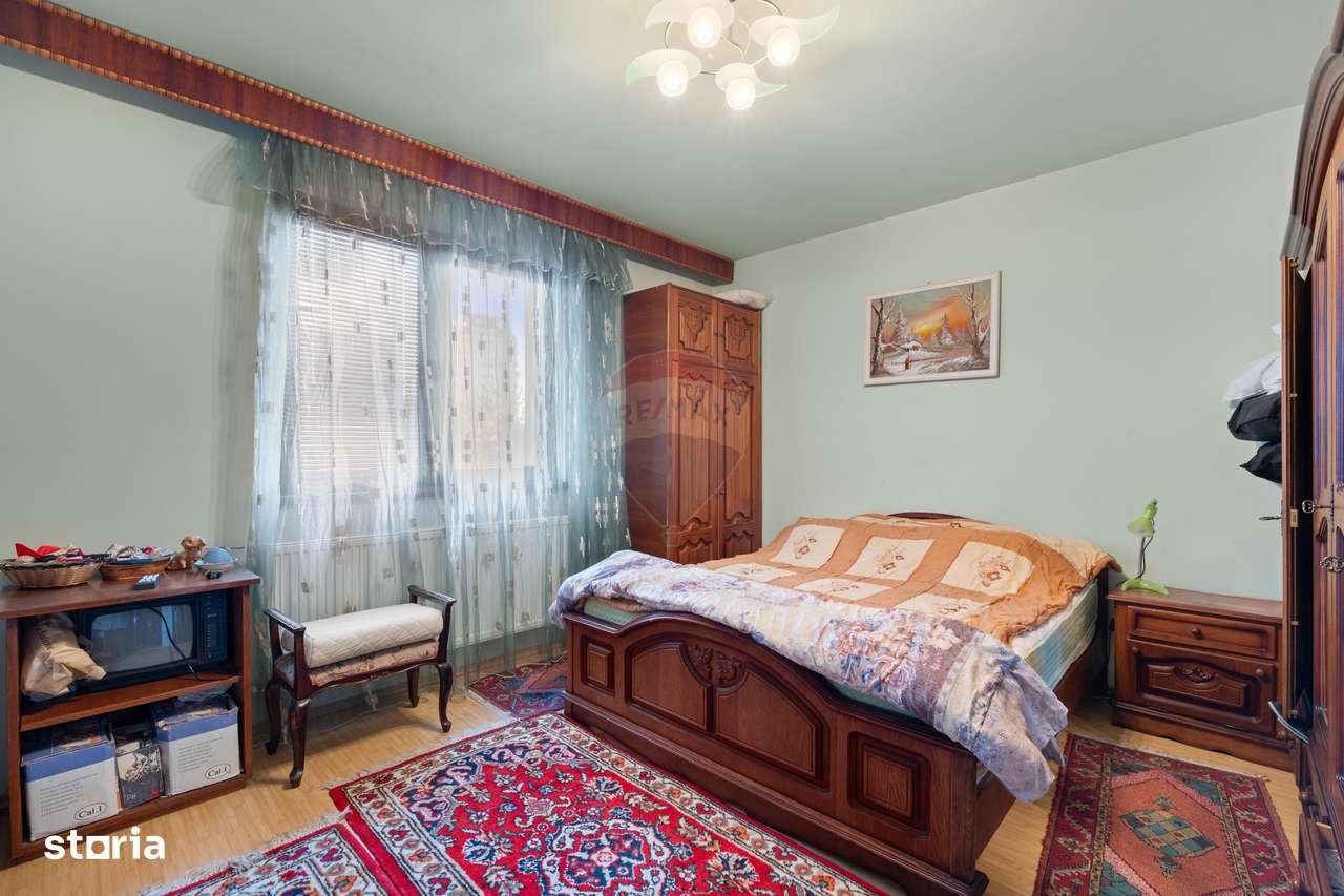 Casă / Vilă cu 6 camere de vânzare - Oraselul Copiilor-17