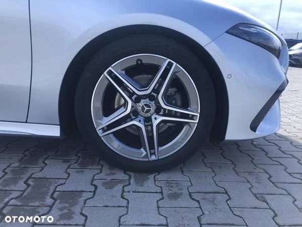 Mercedes-Benz Klasa A 200 AMG Line 7G-DCT - 18