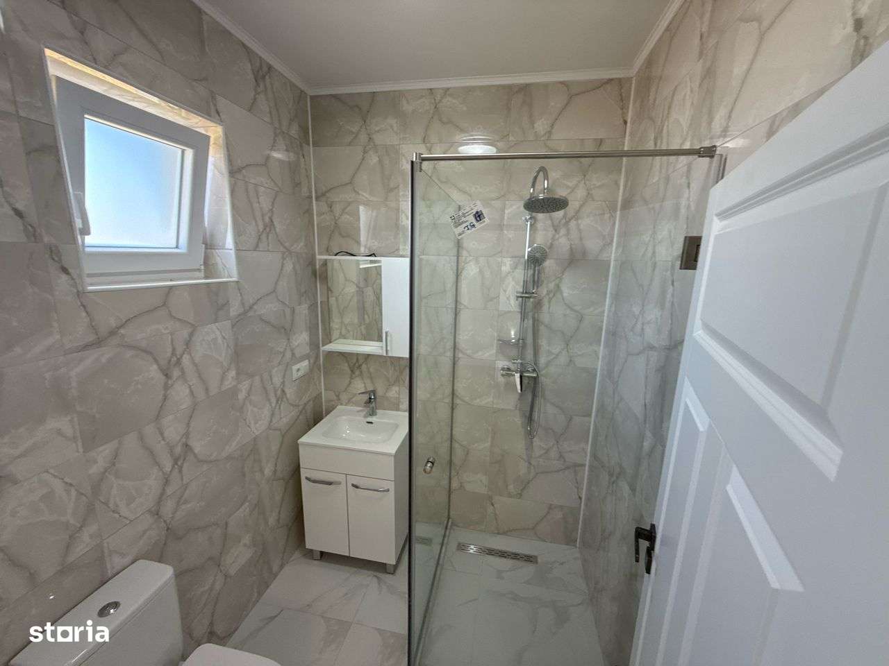 Casa noua intabulata, finisata,s.c.140mp, teren 500 în Santandrei, Gaz-13