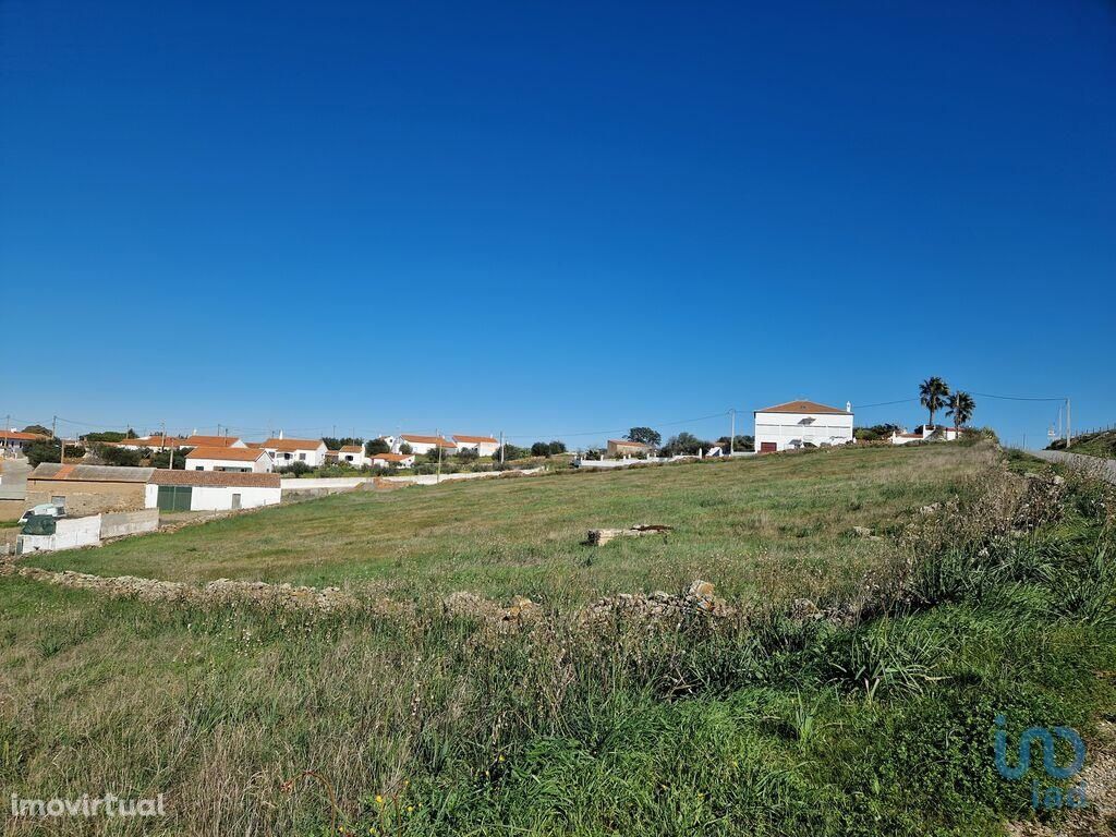 Terreno em Beja de 12370,00 m2