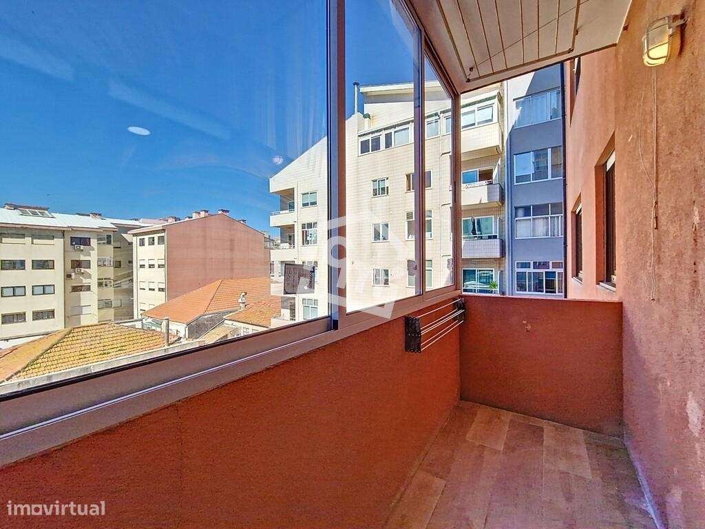 Venda de T3 na Marginal de Matosinhos com Garagem-11