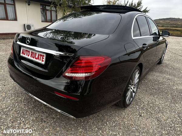 Mercedes-Benz E 220 d T 9G-TRONIC AMG Line - 4