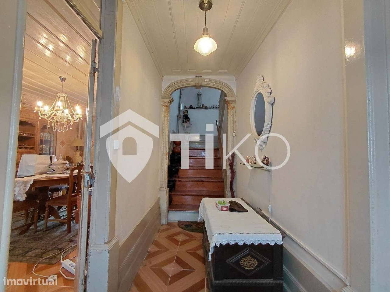 Moradia T5 Tradicional no Centro de Coja  – Ideal para Residência ou T-3