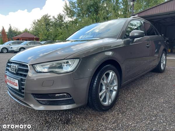 Audi A3 1.6 TDI Sportback Ambition - 2