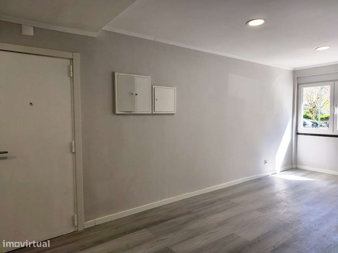 T2 Em Benfica, Totalmente Remodelado, Como Novo, Cozinha Equipada-4