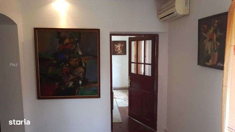 Casa Craiova- capacitate mare- 7 camere, 3 bai, max 8 persoane - Imagine principală: 4/8