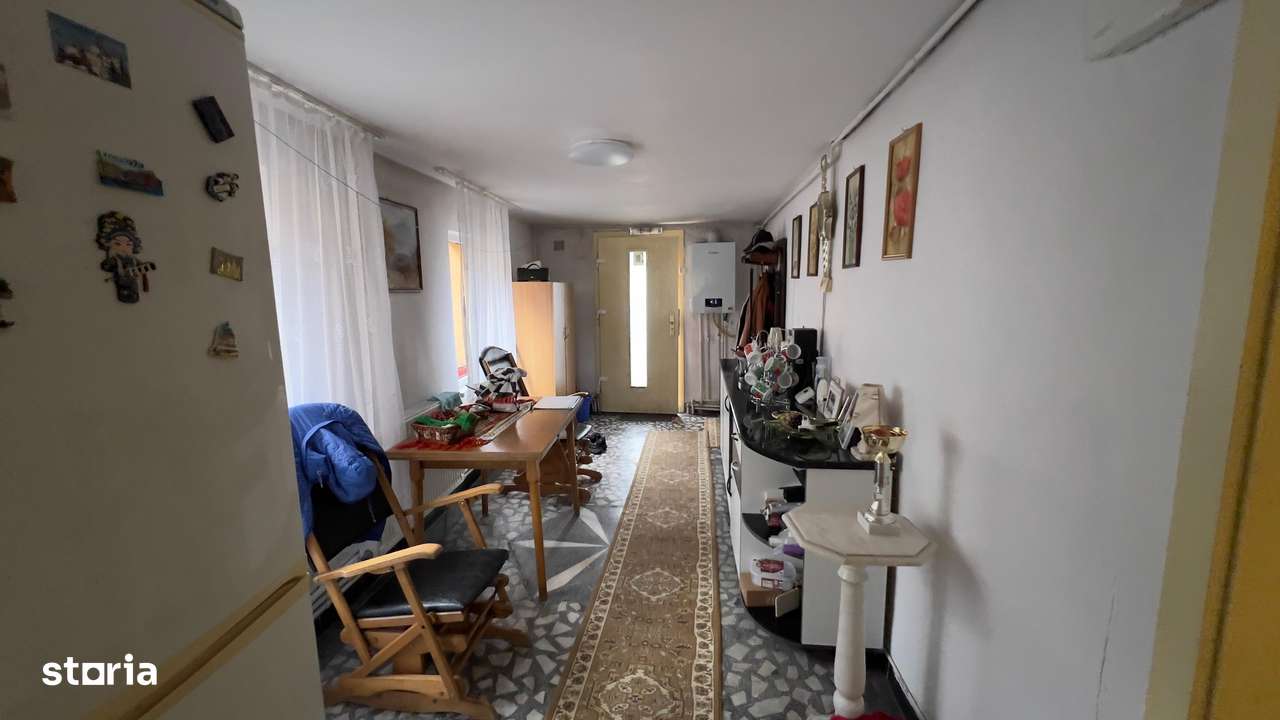 Casa Petrosani Nord - Imagine principală: 3/13