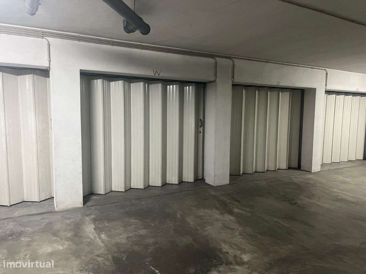 Apartamento T1 como novo, garagem fechada-17