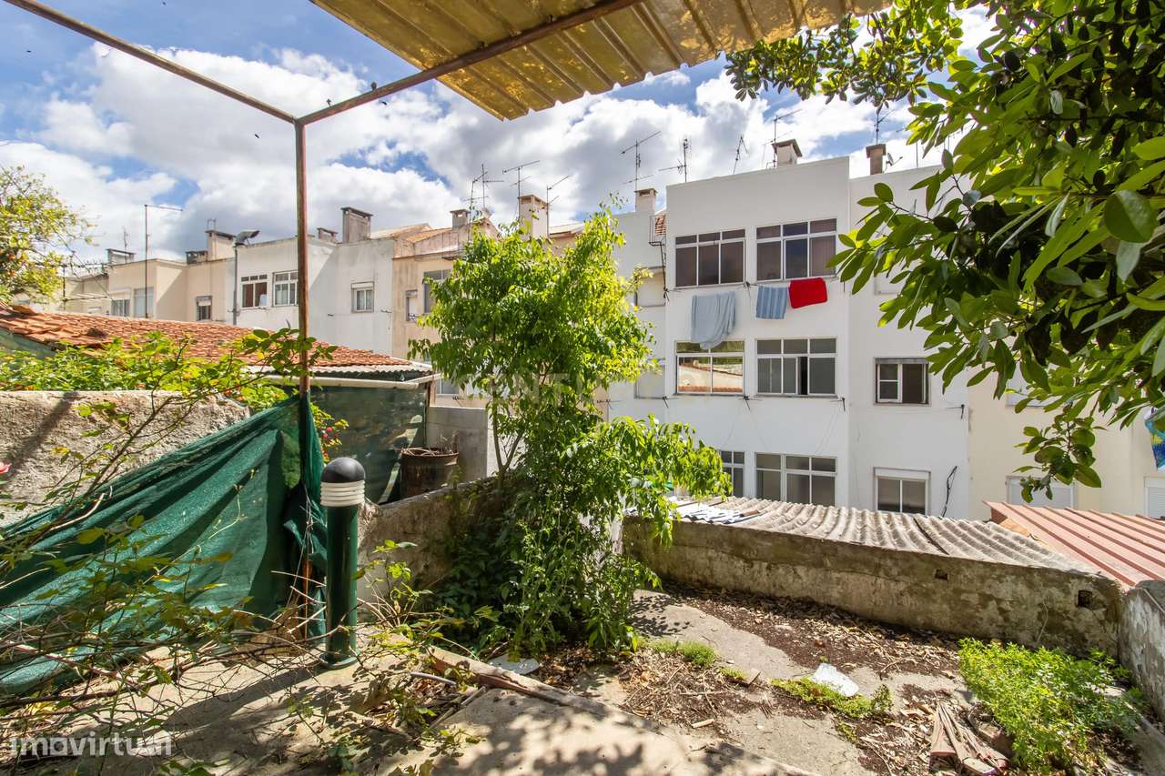 Prédio Totalmente Arrendado | Excelente Oportunidade de Investimento |-8