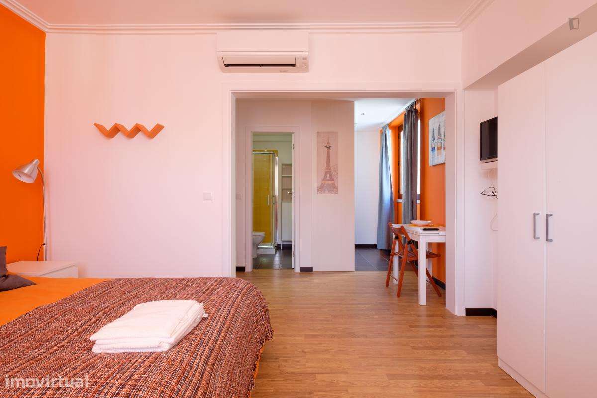 Estúdio - localizado em  Coimbra - Grande imagem: 5/9