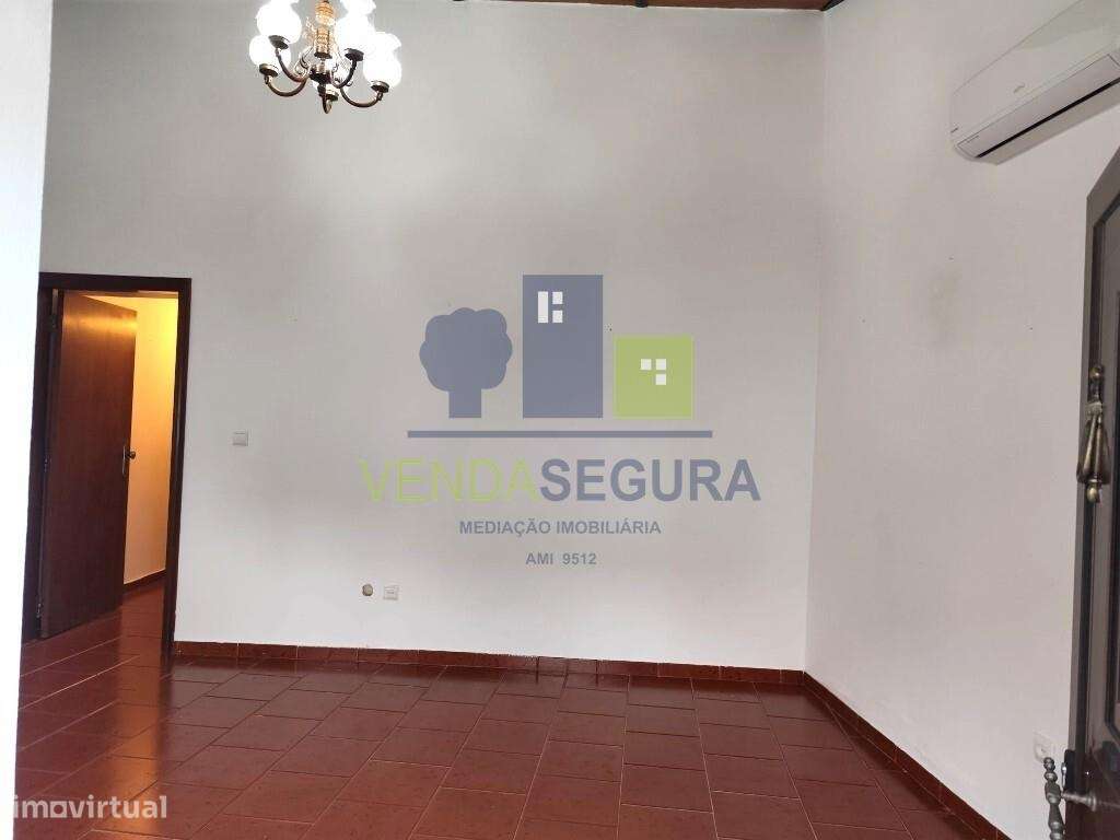 Moradia R/C T1 com Garagem | Santo Aleixo da Restauração - Grande imagem: 5/19