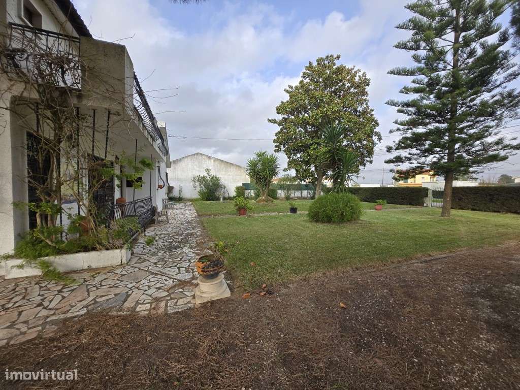 Quintinha T4, inserida em 5194 m2 de lote, perto de Samora Correia ... - Grande imagem: 5/57