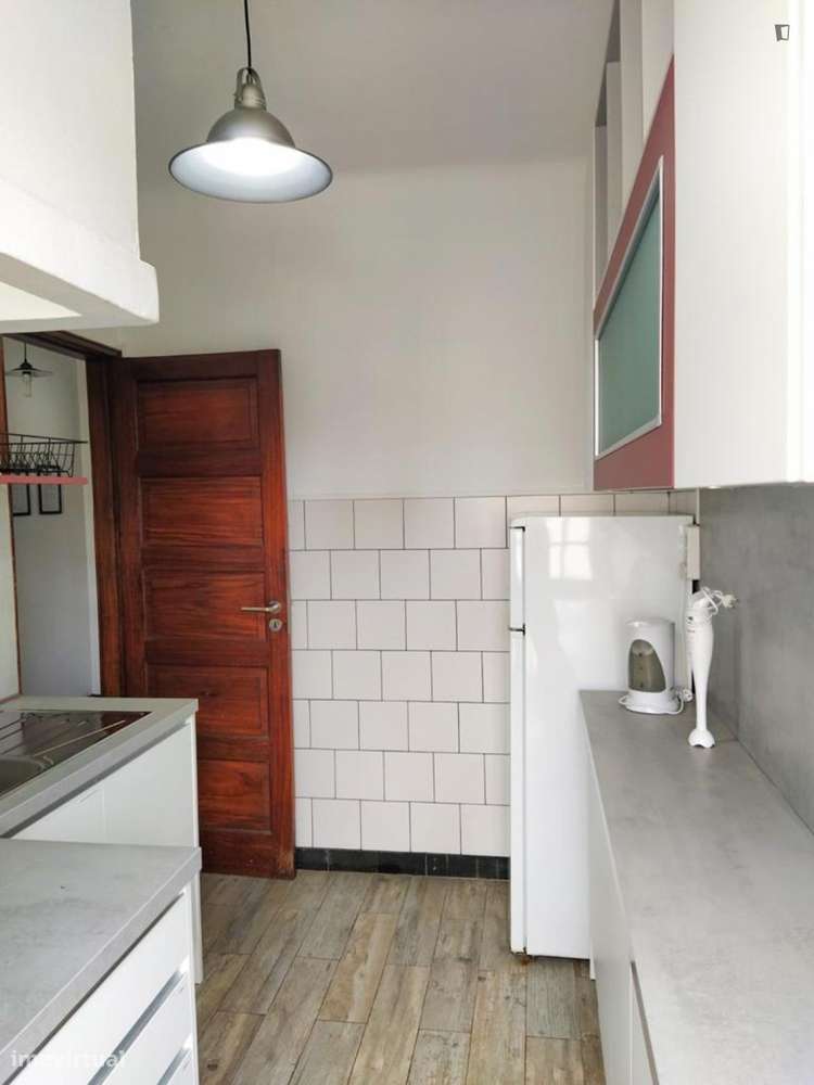 Cama - localizado em Paranhos Porto - Grande imagem: 2/20