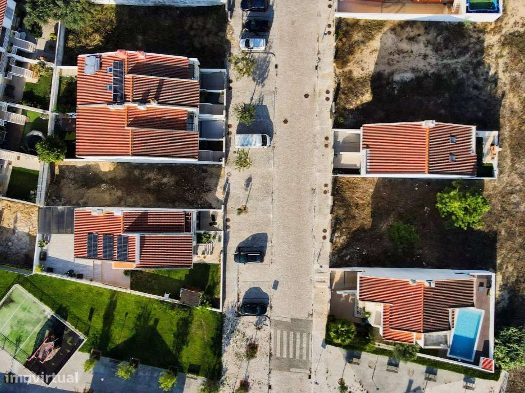 Terreno Urbano com PIP aprovado e Infraestruturas-18