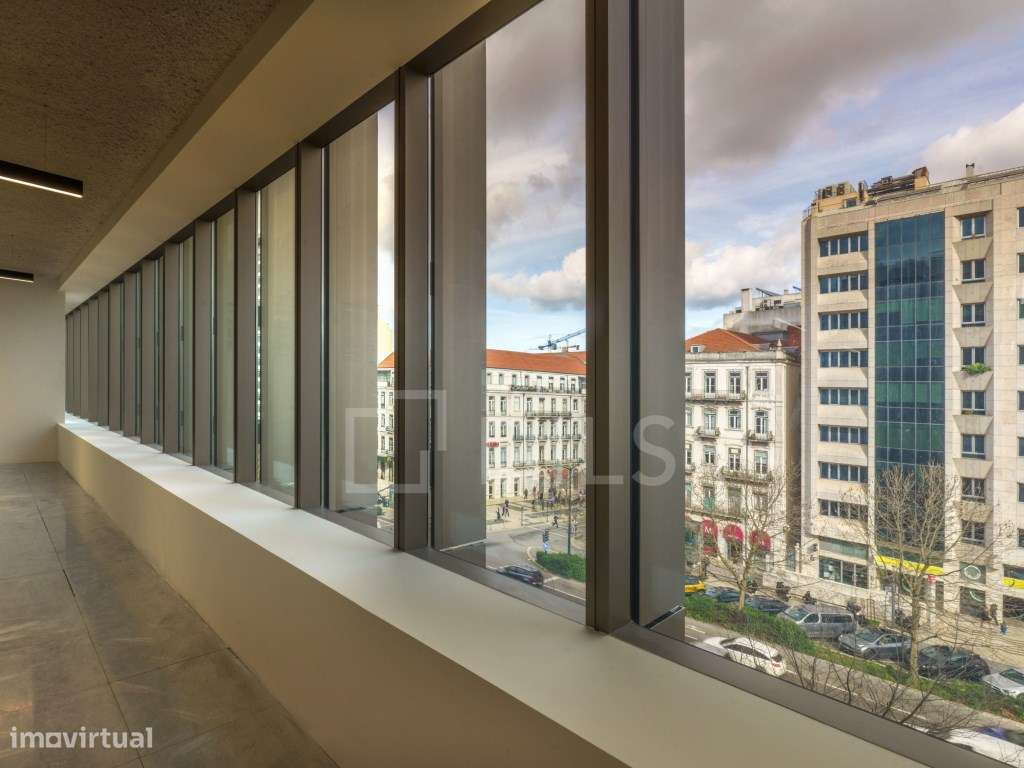 Escritório para arrendamento - República 5, em Lisboa - Grande imagem: 3/35