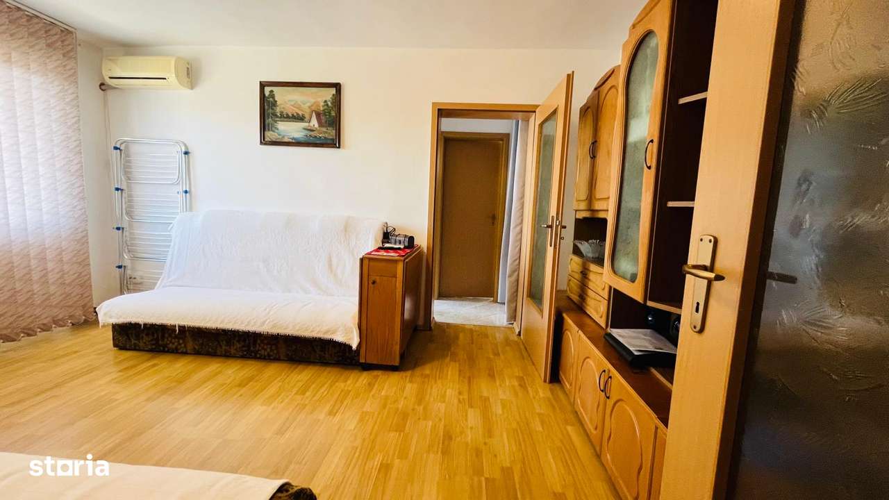 Apartament De Vanzare In Sebes, 2 Camere, Et.2-0