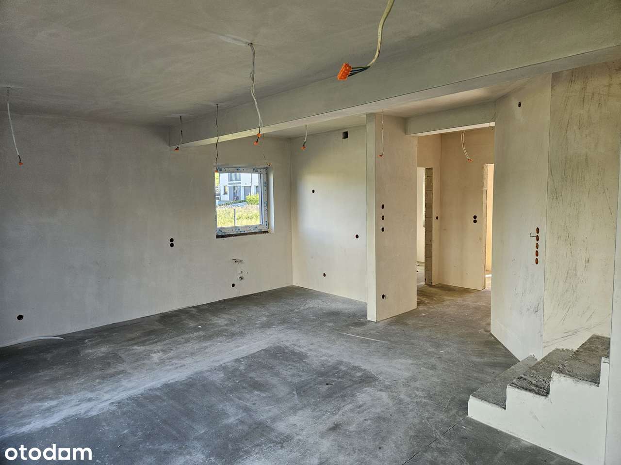 Nowy dom, 5-pokojowy z garażem +taras i ogród - Pełny obrazek: 4/10