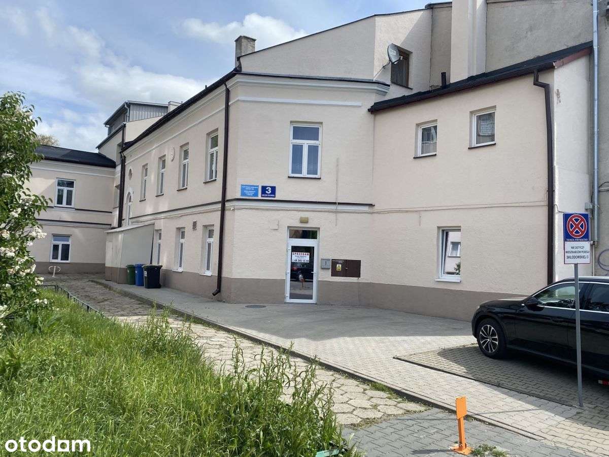 Lokal usługowy po remoncie w Centrum - Pełny obrazek: 2/9