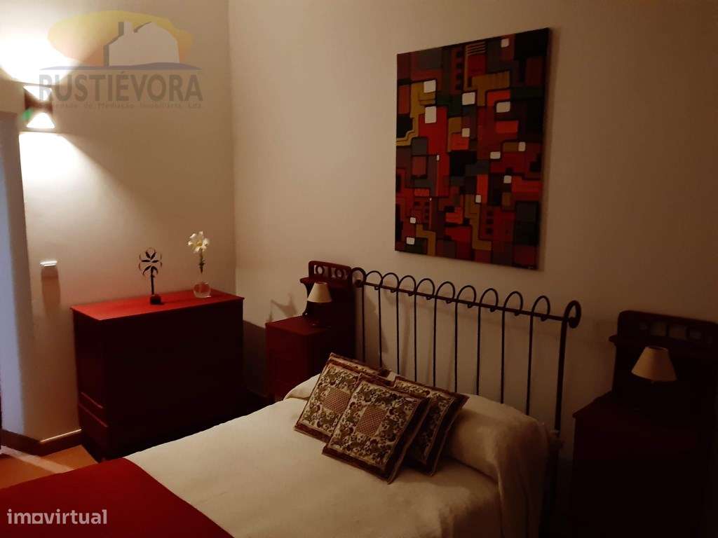 Quinta com 16 ha, com 4 Moradias Unifamiliares, piscina e várias ár...-21