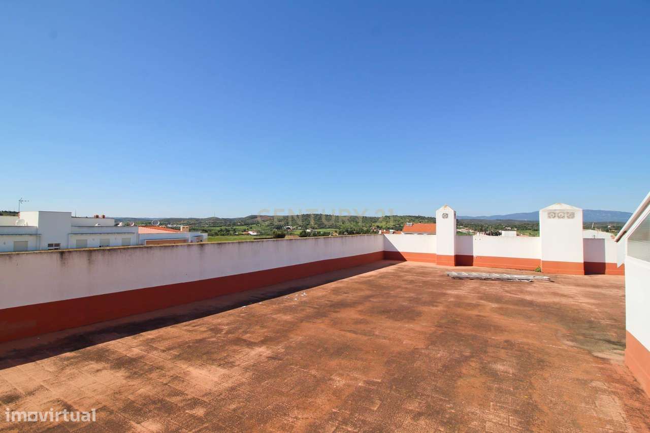 Apartamento T2 situado em Odiáxere, lagos.-22
