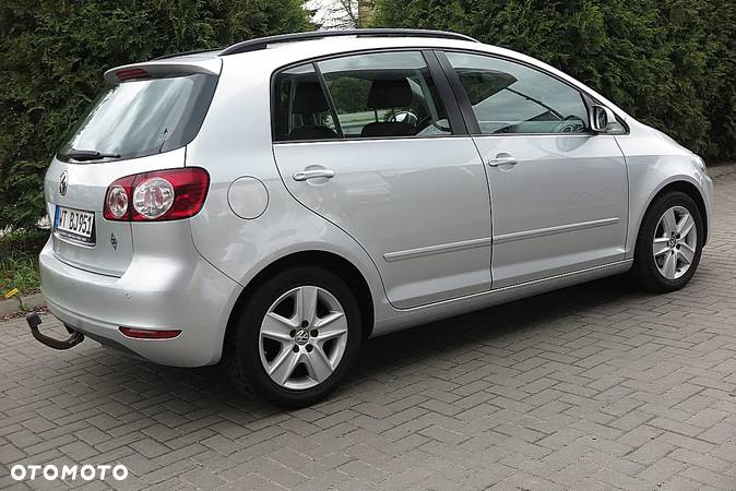 Volkswagen Golf Plus - 12